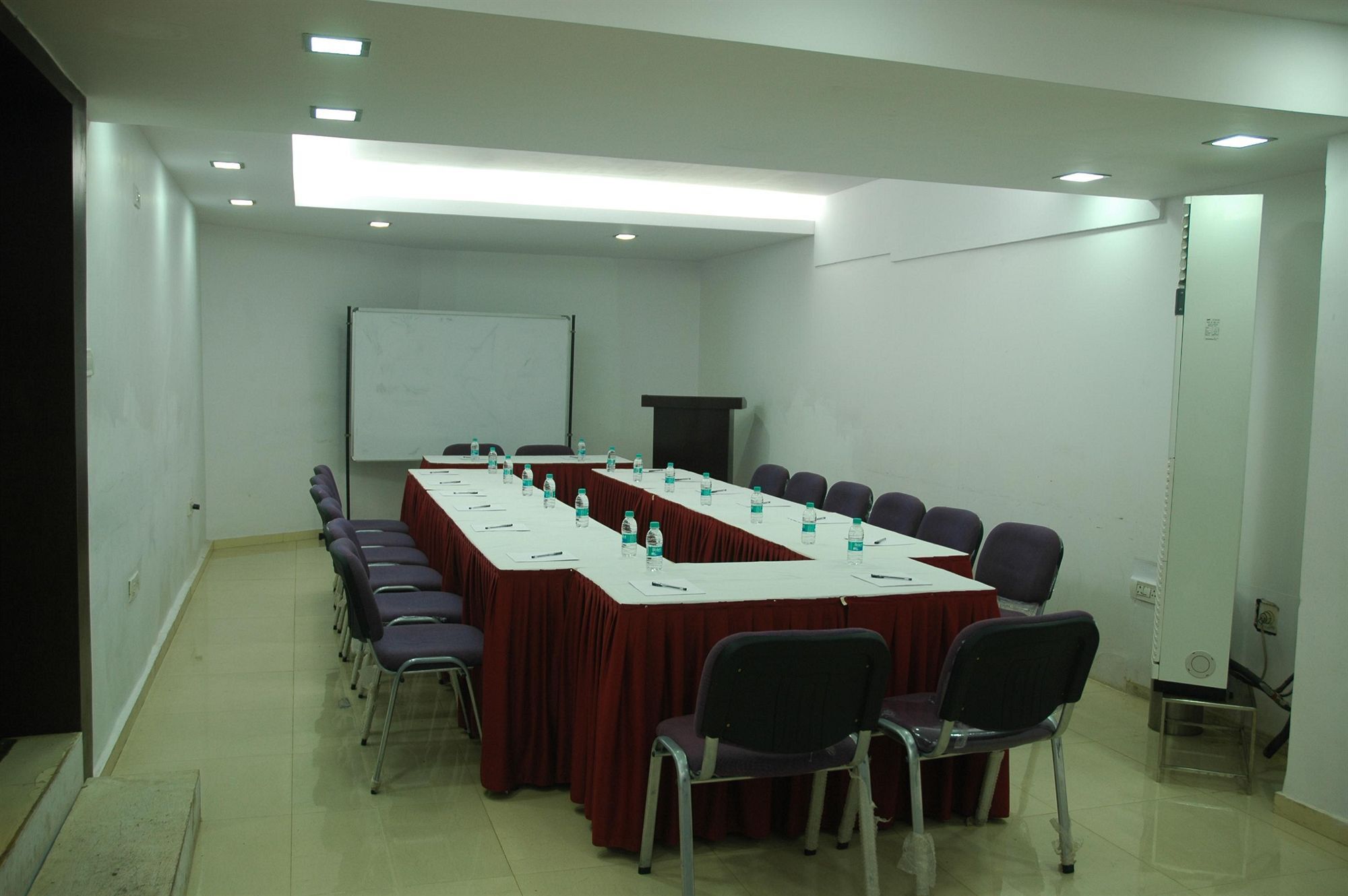מומביי Hotel Orritel West עסק תמונה